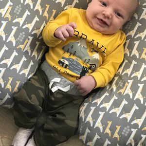 Meet your Posher, Dennis